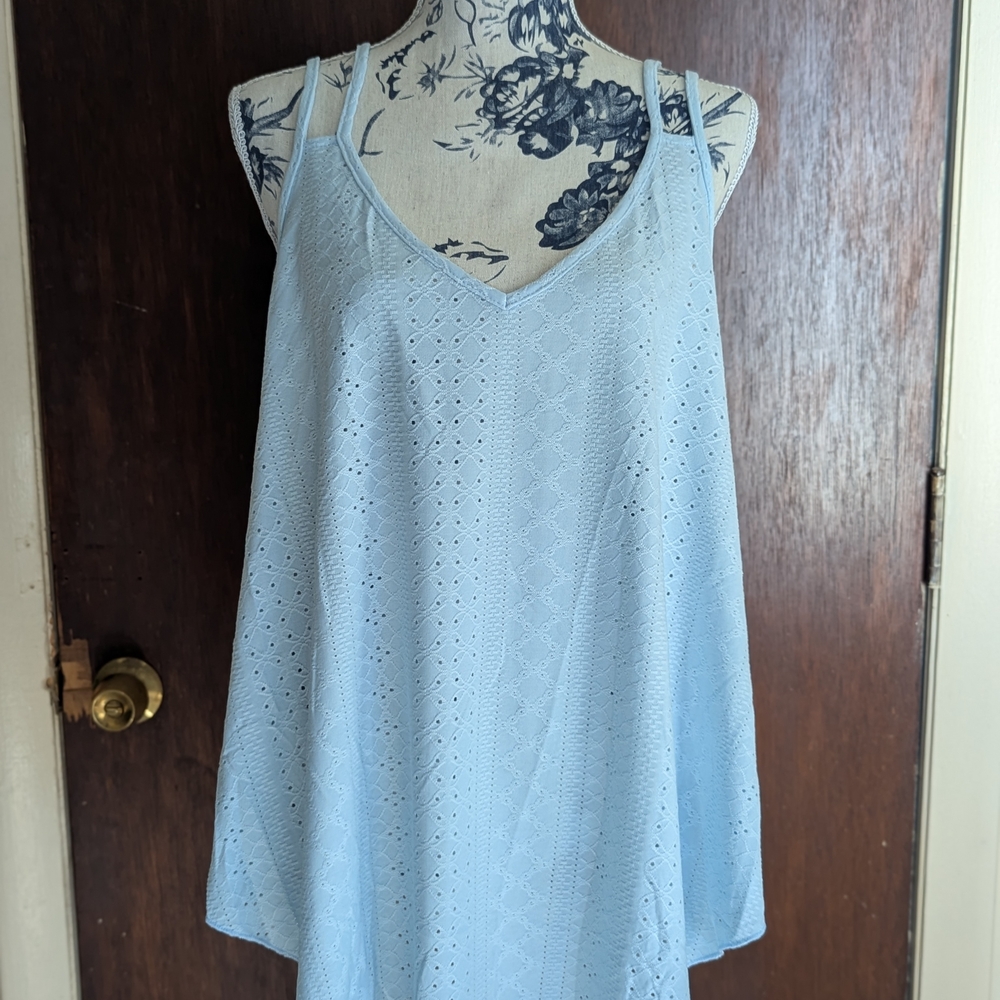 Sleeveless Eyelet Top NWOT